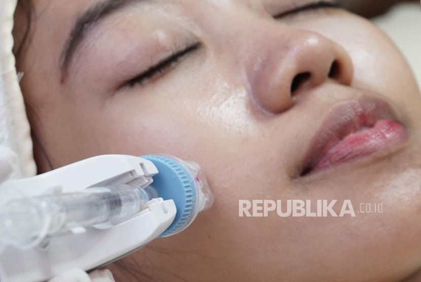 teknologi micro-needle automation dalam skinbooster