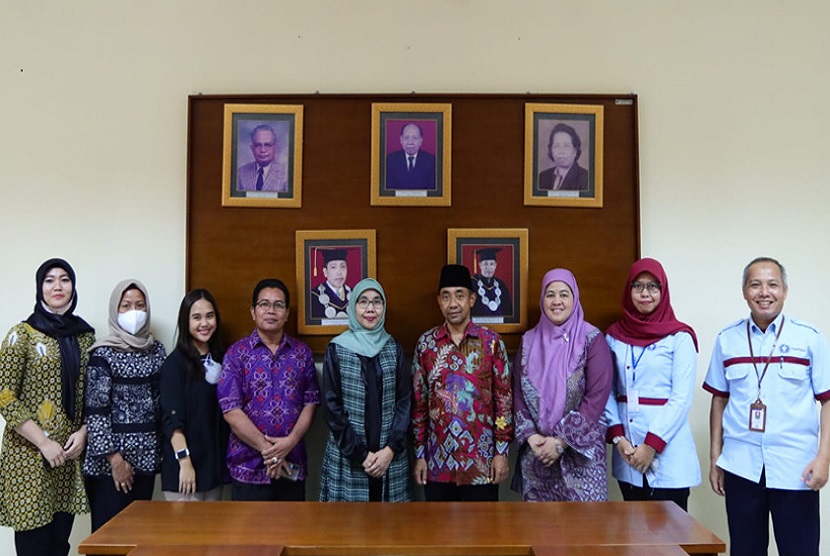 Telah dilakukan penjajakan kerja sama antara Kampus Digital Kreatif Universitas BSI (Bina Sarana Informatika) dengan Institut Pertanian Bogor (IPB) di kampus IPB, jalan Dramaga, Babakan, Kecamatan Dramaga, Kabupaten Bogor, Senin (6/2/2023).