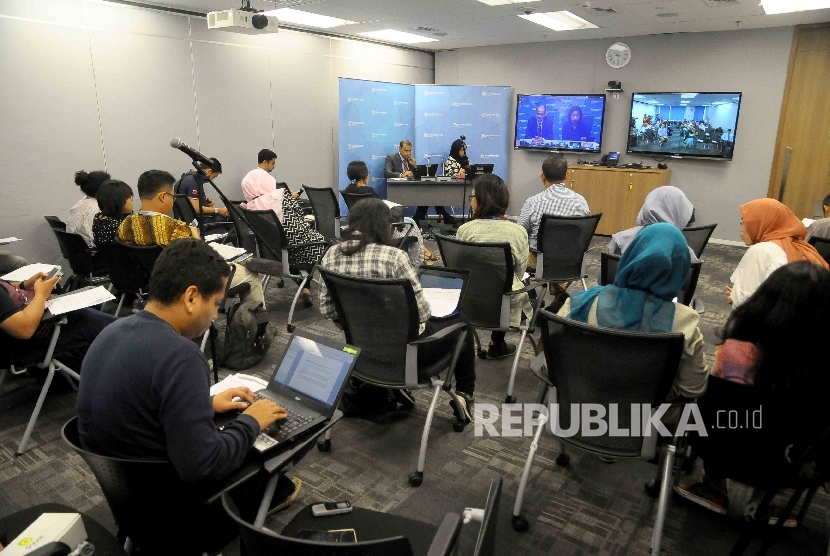 Teleconference Bank Dunia di Jakarta