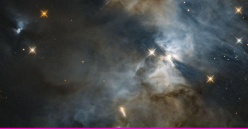 Teleskop Hubble menangkap bayangan seperti kelelawar.
