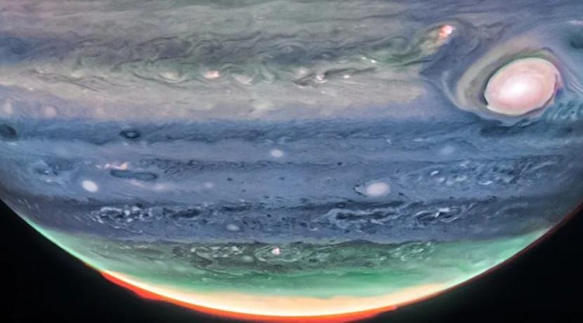 Teleskop Luar Angkasa James Webb (JWST) milik NASA mengungkap kejutan baru dari Planet Jupiter yang ternyata bercincin.
