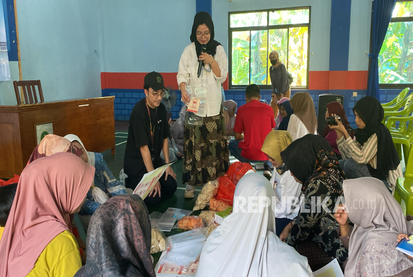 Telkom Indonesia melalui program Innovillage, menunjukkan upayanya dalam berkontribusi mendukung peran perempuan. 