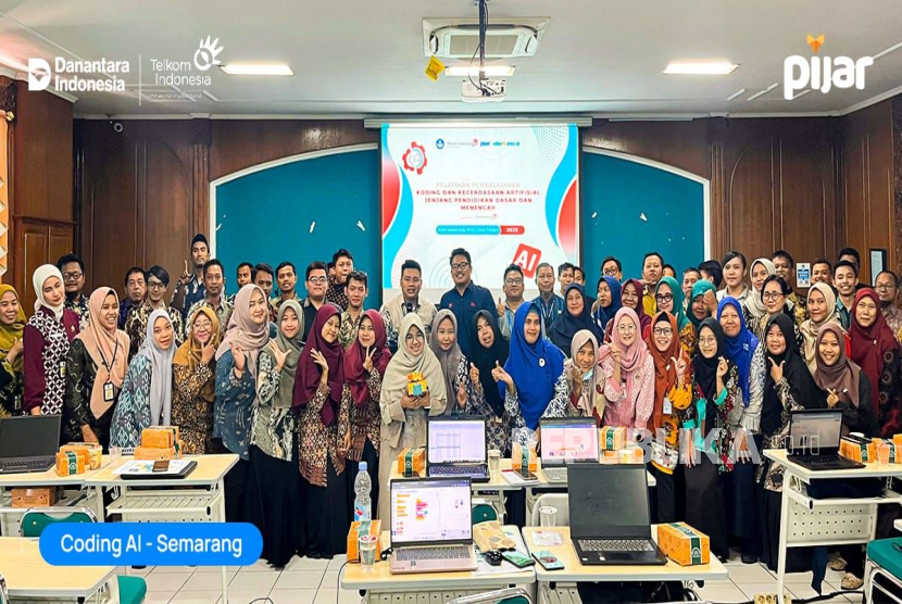 Telkom mendapatkan kepercayaan Kemendikdasmen dalam mengimplementasikan kurikulum koding dan kecerdasan artifisial bagi guru dan sekolah.