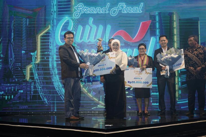 Telkom menggelar program Guru Unggul yang diikuti 1.865 guru dari seluruh Indonesia.