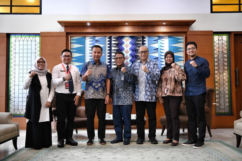 Telkom resmi menjalin kolaborasi dengan Pemerintah Provinsi Jawa Barat (Pemprov Jabar) naikkan kelas UMKM