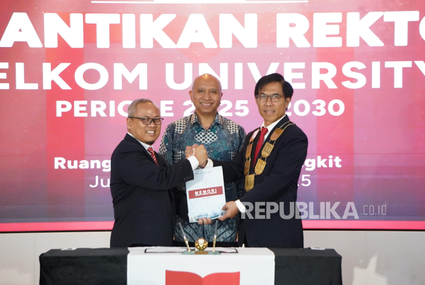 Telkom University (Tel-U) resmi melantik Prof Dr Suyanto, ST MSc sebagai Rektor Tel-U 2025-2030