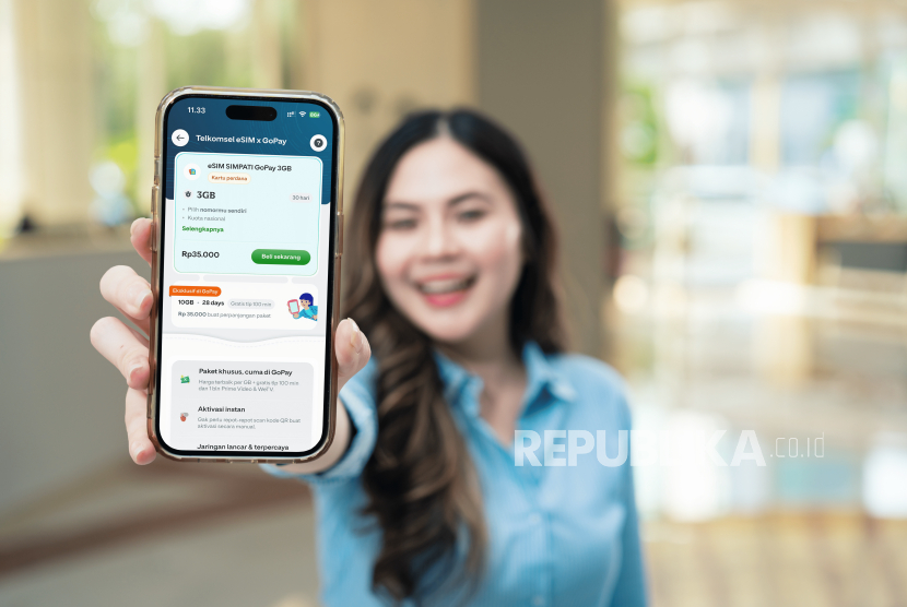Telkomsel dan GoPay Kerja Sama Luncurkan eSIM
