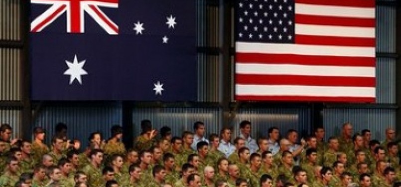 Tentara Australia dan tentara Amerika Serikat berkumpul di Pangkalan Militer Darwin, Australia
