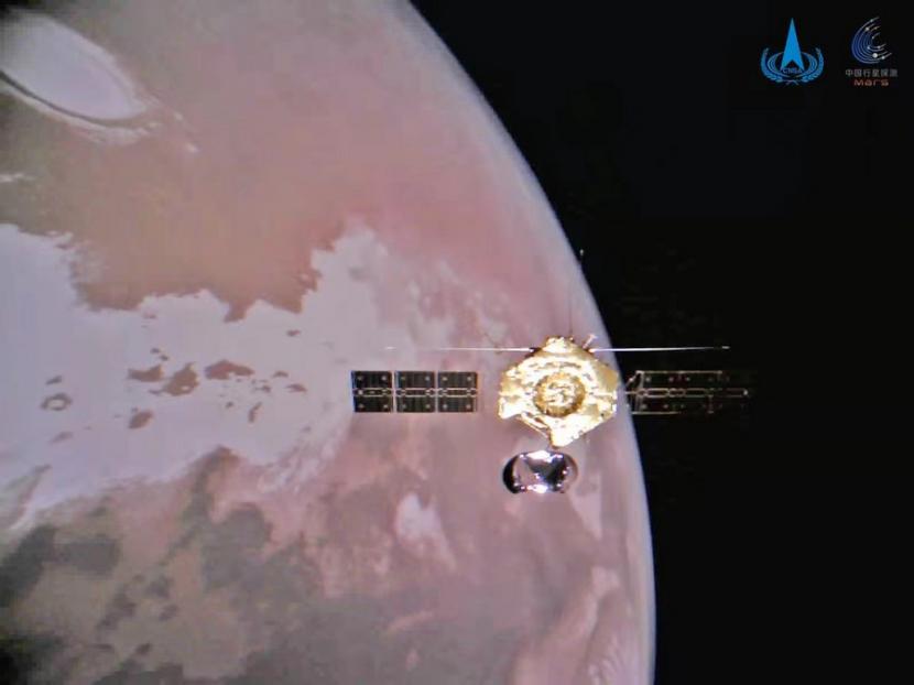 Tepat pada 1 Januari 2022, China merilis sejumlah foto planet Mars hasil yang merupakan buah dari Misi Tianwen-1