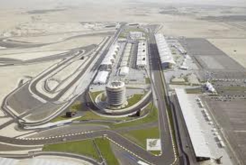 Sirkuit Sakhir, Bahrain. F1 E-sports Virtual Grand Prix Series akan menampilkan lokasi sirkuit tempat GP dibatalkan akibat pandemi Covid-19.