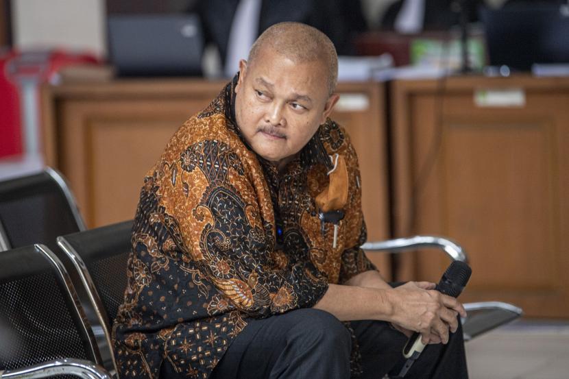 Mantan gubernur Sumatra Selatan, Alex Noerdin divonis 12 tahun penjara di Pengadilan Tipikor Palembang.