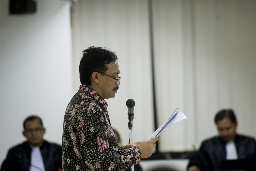 Terdakwa dugaan korupsi proyek Hambalang Andi Alfian Mallarangeng 