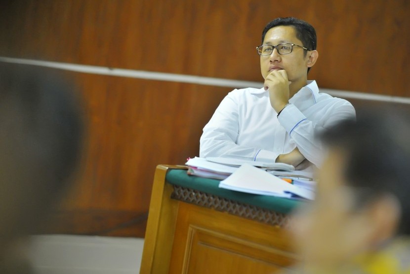 Terdakwa kasus dugaan korupsi Proyek Hambalang Anas Urbaningrum menjalani sidang lanjutan dengan agenda pemeriksaan saksi dari Partai Demokrat, Jakarta, Kamis (7/8). 