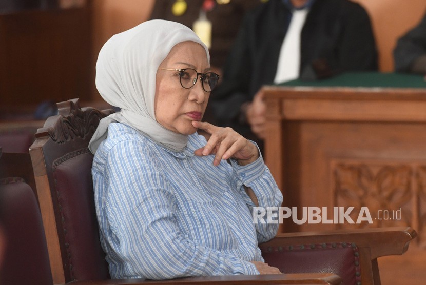 Terdakwa kasus dugaan penyebaran berita bohong atau hoaks Ratna Sarumpaet.