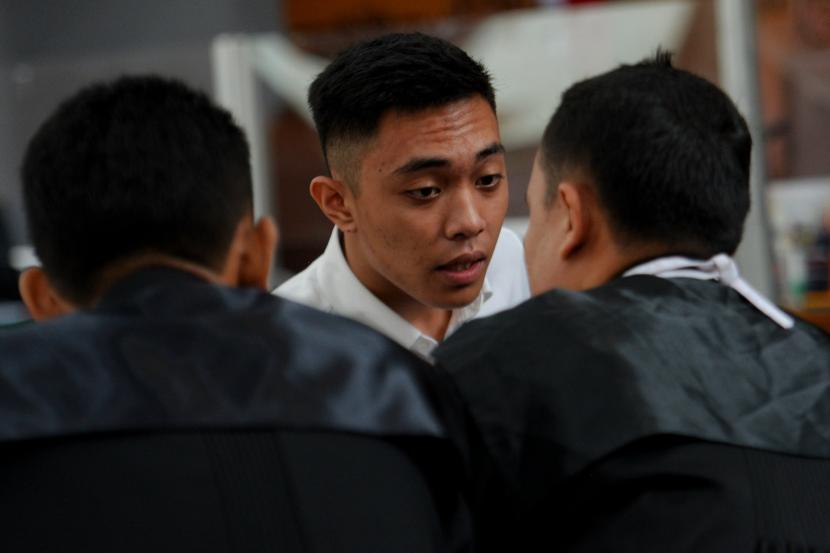 Terdakwa Mario Dandy Satriyo saat menjalani sidang pembacaan tuntutan oleh jaksa penuntut umum di Pengadilan Negeri Jakarta Selatan, Selasa (15/8/2023).