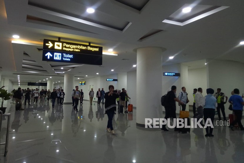 Terminal baru Bandara Syamsudin Noor Banjarmasin, Kalimantan Selatan, resmi beroperasi hari ini, Selasa (10/12).