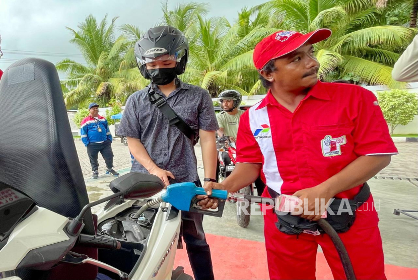 Terminal BBM Sanggaran dan Terminal BBM Badas
