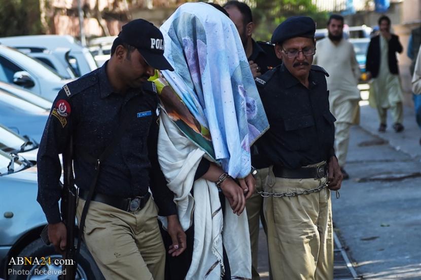 Teroris dari kelompok terlarang Lashkar-e-Jhangvi, yang ditangkap polisi di Provinsi Punjab, Pakistan.