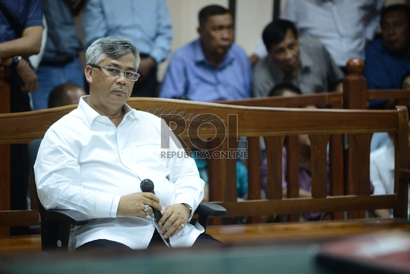 Terpidana kasus penerima suap sengketa Pilkada yang juga mantan ketua MK Akil Mochtar 