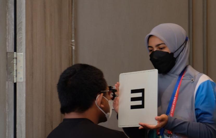 Tes mata atlet Blind Judo di Hotel HAP jelang ASEAN Para Games 2022.