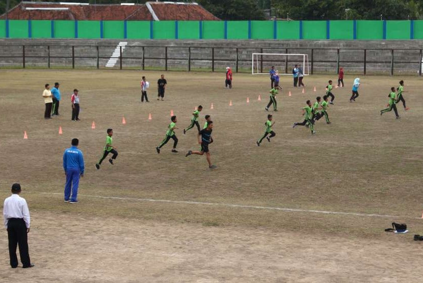 Tes Pengukuran Sport Development Index (SDI) di Stadion Tridadi Kabupaten Sleman.