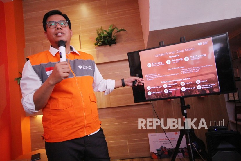 CEO Rumah Zakat Nur Efendi  memberikan apresiasi kepada Pemerintah Kabupaten Banggai sebagai mitra pemerintahan Rumah Zakat.