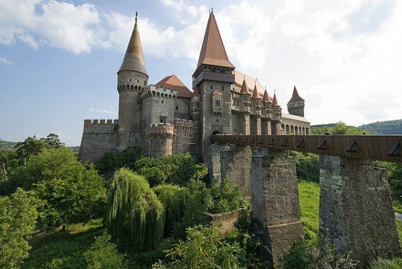 The Hunedoara Castle