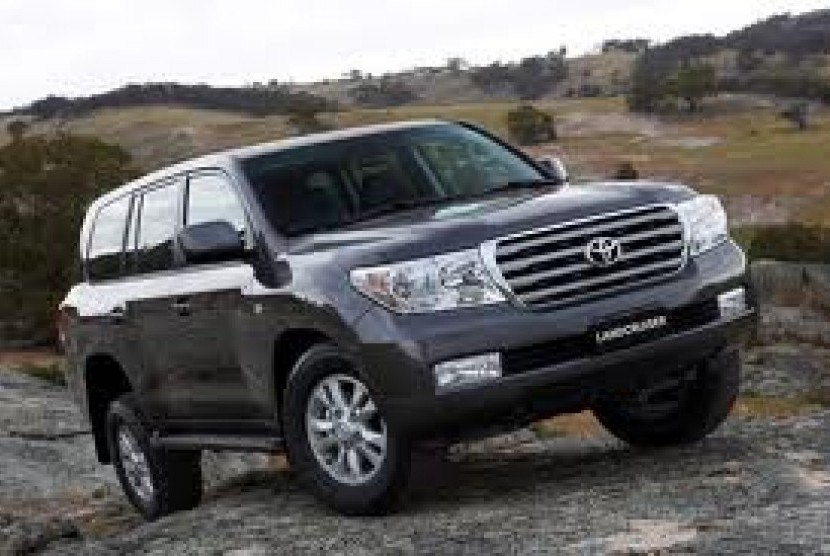 The New Toyota Land Cruiser 200.