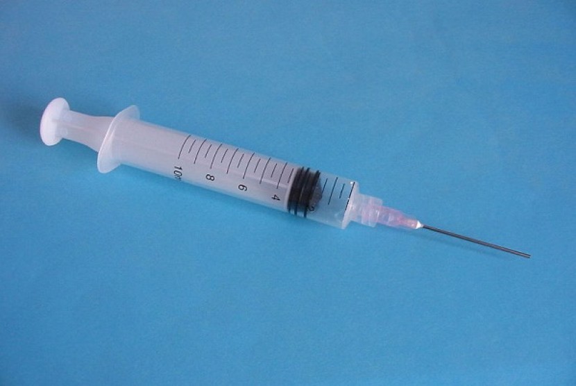 Syringe (illustration)