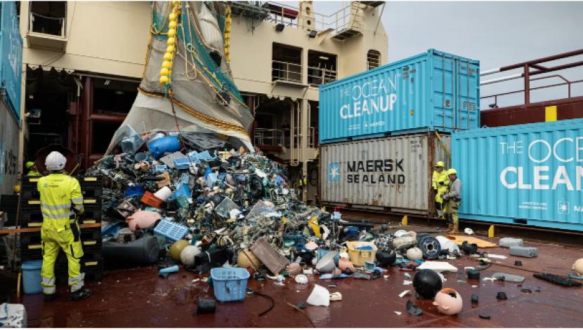 The Ocean Cleanup mengumpulkan 100 ribu kg plastik di The Great Pacific Garbage Patch (GPGP).