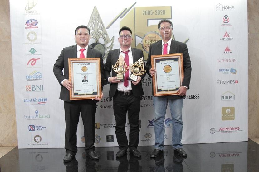 The Rising Star in Property Industry 2020/CEO Property of The Year 2020 diberikan kepada Yusmen Liu sebagai CEO Winner Group.
