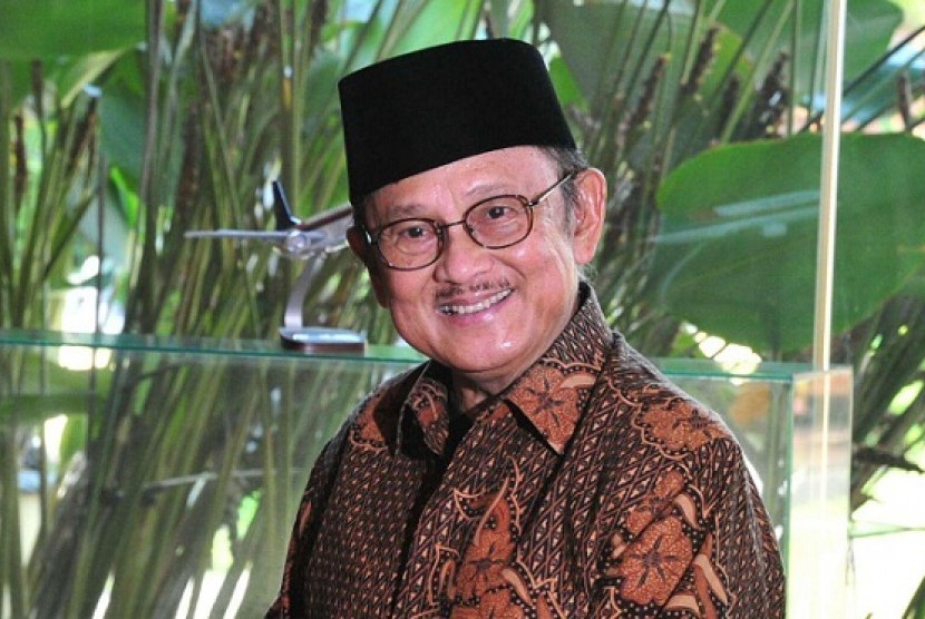The third Indonesian president, BJ Habibie (file photo)  