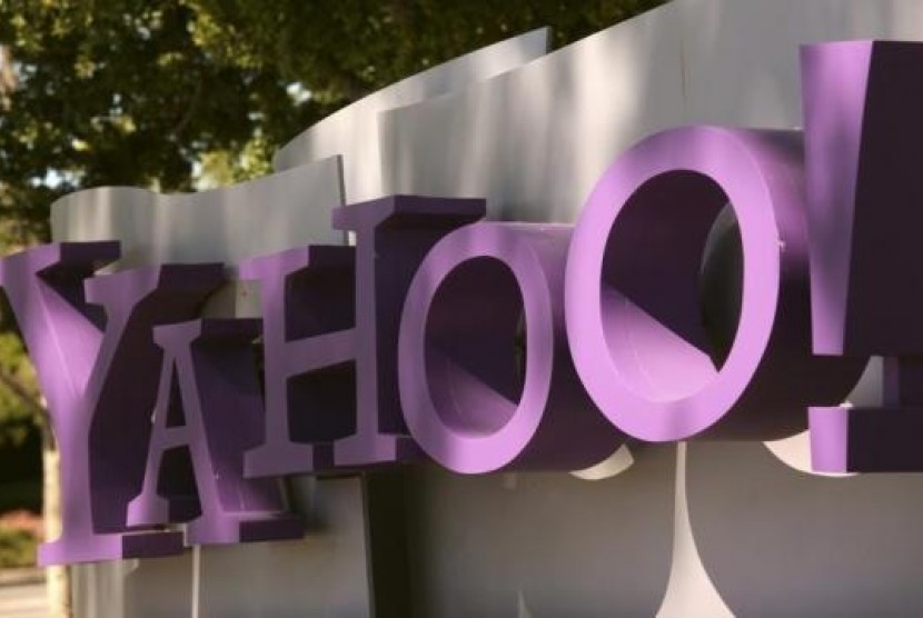 Logo Yahoo di kantornya di Sunnyvale, Kalifornia.