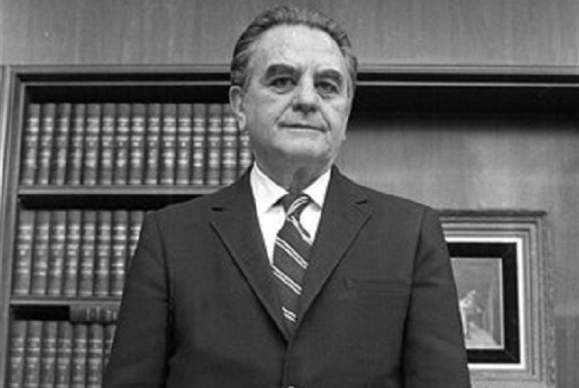 This Jan. 31, 1973 black-and-white file photo shows U.S. District Court Judge John Sirica in his office in Washington. (file photo)  