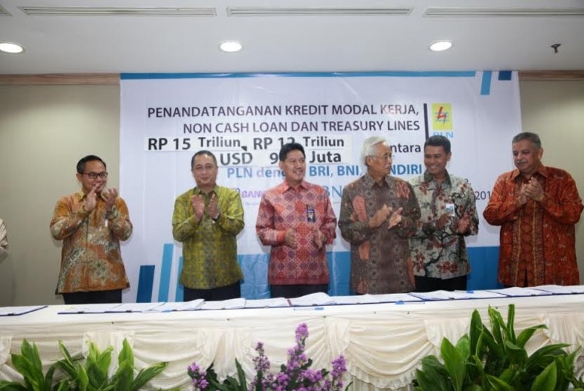 Tiga bank memberikan kredit sindikasi untuk membiayai proyek listrik 35 MW PLN.