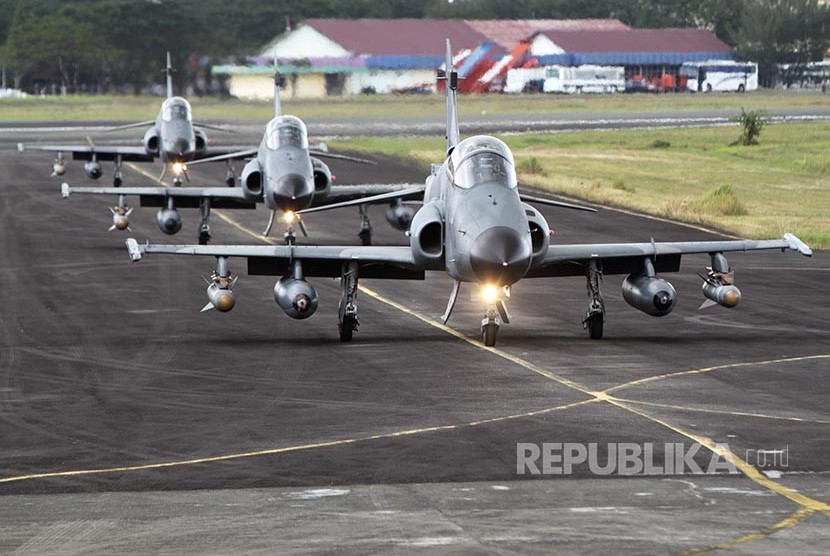 Pesawat jet tempur Hawk 100/200 dari skuadron 12 Lanud Roesmin Nurjadin, Pekanbaru (ilustrasi) 