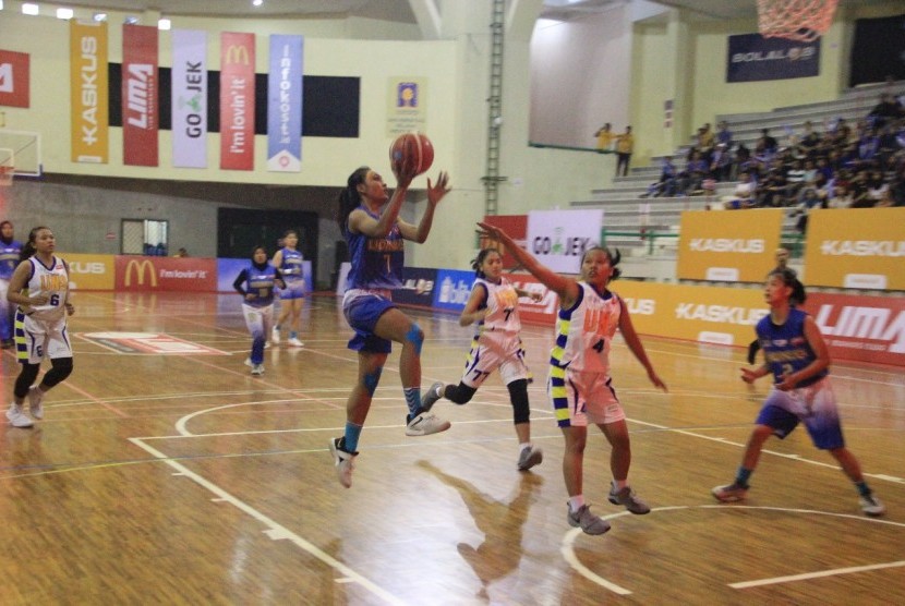 Ilustrasi. Pertandingan Liga Mahasiswa (Lima) Basketball.
