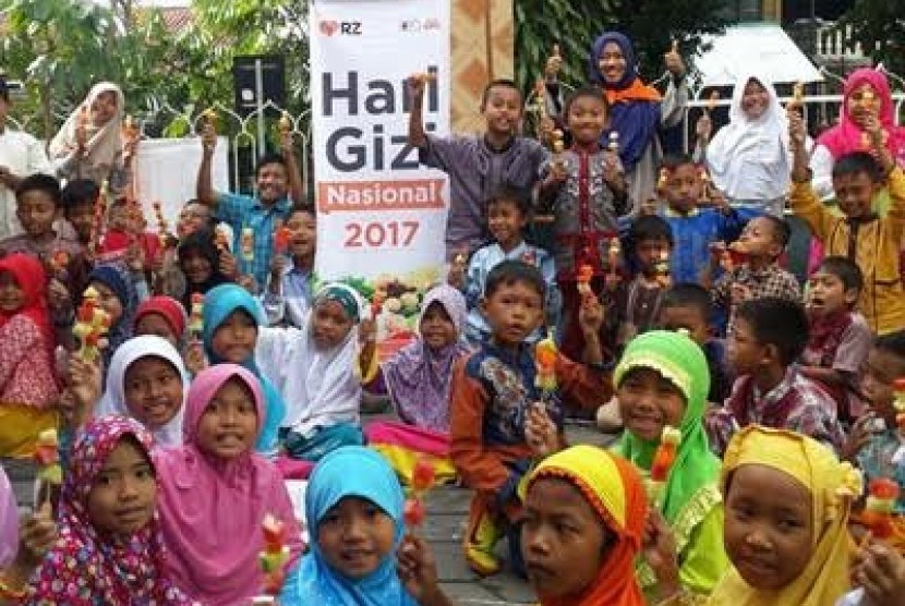  Tim Cita Sehat bersama Rumah Zakat mengunjungi siswa-siswi SD Tamanan, Banguntapan, Bantul untuk mempelajari kesehatan gigi dan mulut.