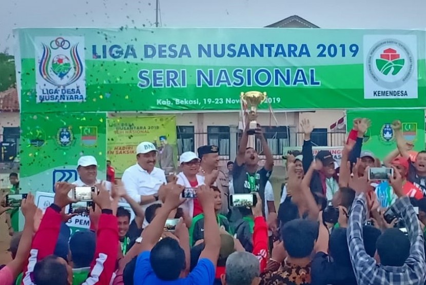 Tim Desa Banumas dari Sumatra Selatan menjuarai Liga Desa Nusantara 2019.