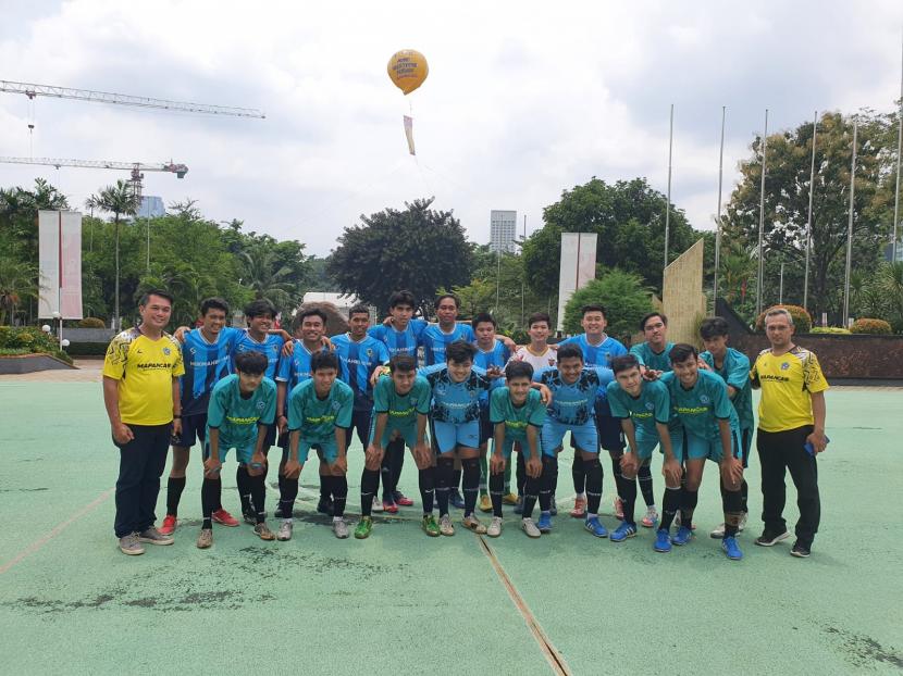 Tim DPP Mapancas (Mahasiswa Pancasila), tampil sebagai juara futsal pada Turnamen Futsal dan Bulutangkis Kemenpora 2022. 
