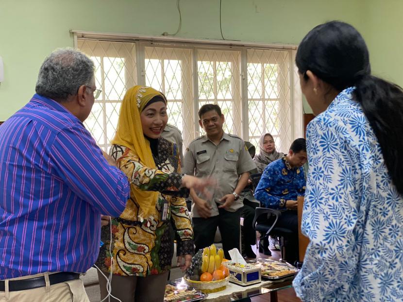 Tim International Fund for Agricultural Development (IFAD) melakukan kunjungan lapang untuk supervisi Program Youth Enterpreneurship and Employment Support Services (YESS) di Provinsi Jawa Barat.