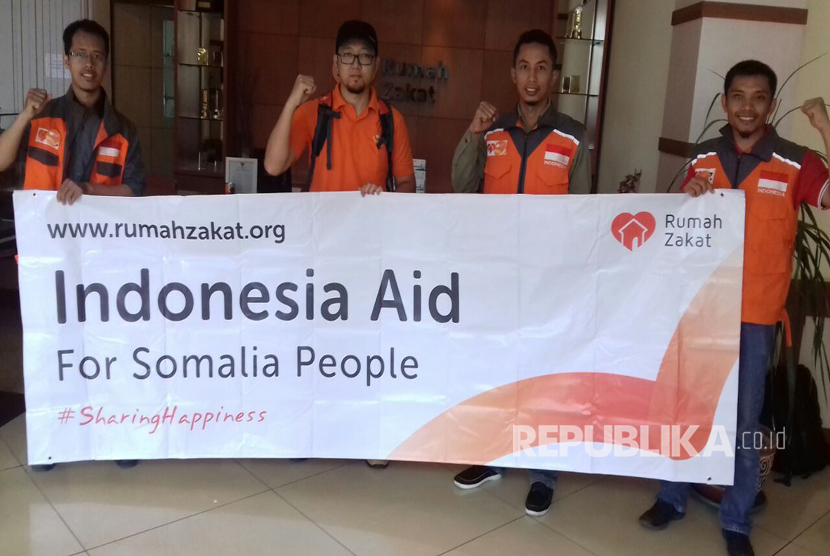 Tim Kemanusiaan Rumah Zakat akan berangkat ke Somalia untuk mendistribusikan bantuan dari Sahabat di Indonesia. (Ilustrasi)