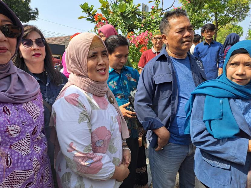 Tim kuasa hukum Pegi Setiawan mendatangi Pengadilan Negeri Cirebon untuk memberikan dukungan kepada Saka Tatal dan tim kuasa hukumnya yang mengajukan Peninjauan Kembali kasus pembunuhan Vina, Rabu (24/7/2024). 