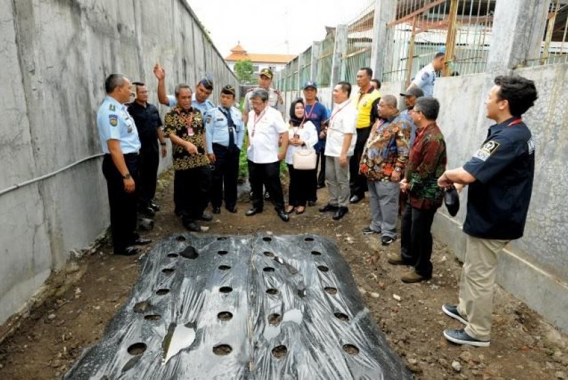 Tim Kunspek Komisi III DPR mengunjungi Lapas Klas IIA Kerobokan, Badung, Jumat (7/7).