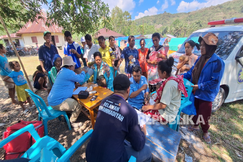 Tim Lazismu membersamai warga terdampak gemba di NTT.