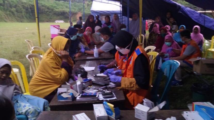 Tim Muhammadiyah Disaster Management Center (MDMC) Kabupaten Temanggung saat ini mempersiapkan pelaksanaan tahap Rehabilitasi dan Rekonstruksi (RR) pasa tanggap darurat kebakaran yang melanda dusun Kalitengah, Desa Bonjor, Kecamatan Tretep Kabupaten Temanggung tanggal (24/5)silam.  
