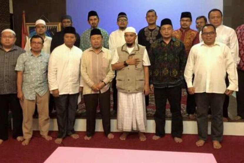 Tim Pencari Fakta yang dibentuk Komite Umat untuk Tolikara Papua.