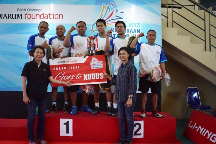 Tim Pikiran Rakyat menjadi juara Kejuaraan Bulu Tangkis Antar Media 2019 dengan mengalahkan juara bertahan, TVRI, 2-0, Jumat (27/9).