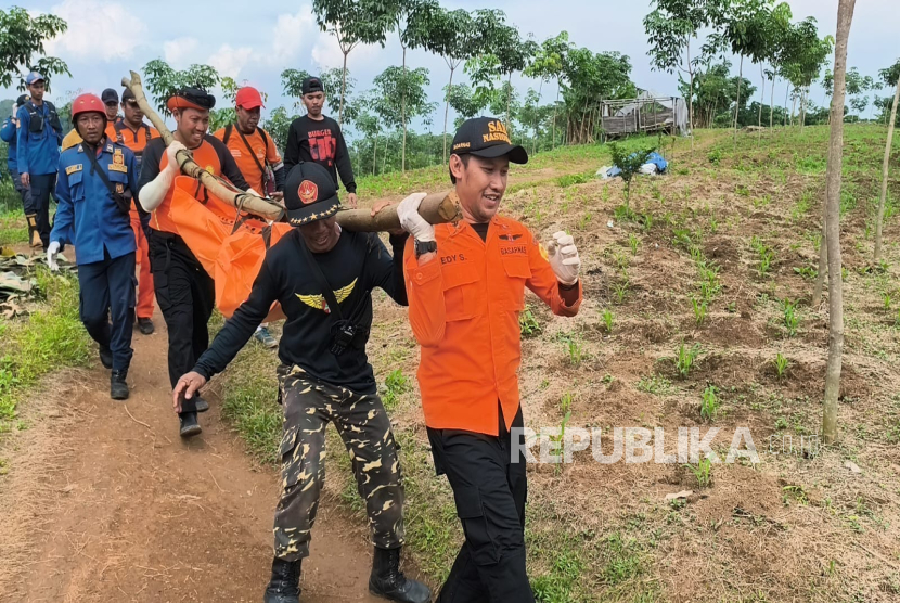 Dua Jenazah Ditemukan, Jumlah Mahasiswa UIN Tewas di Sungai Kendal Bertambah Jadi 5 Orang