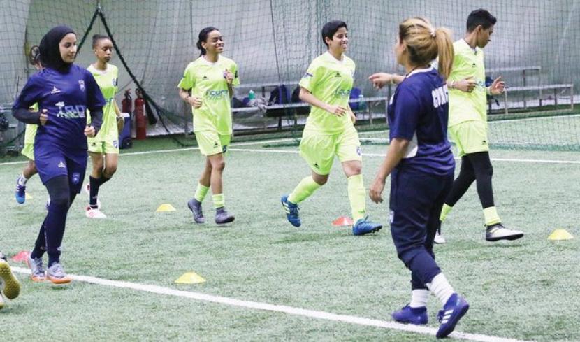 Partisipasi Wanita dalam Olahraga Naik 150 Persen di Saudi. Tim sepak bola wanita Arab Saudi.